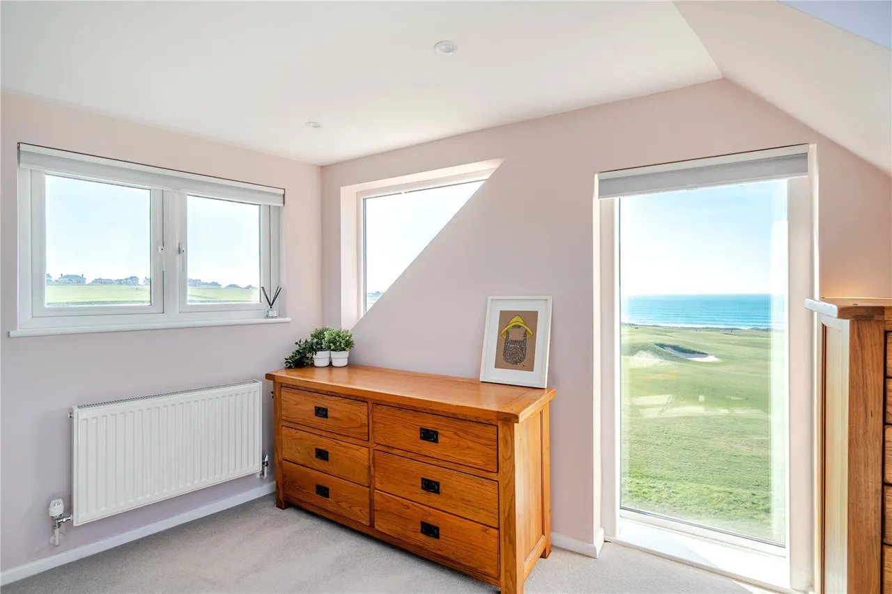 Golf Terrace, Newquay, TR7, photo 11