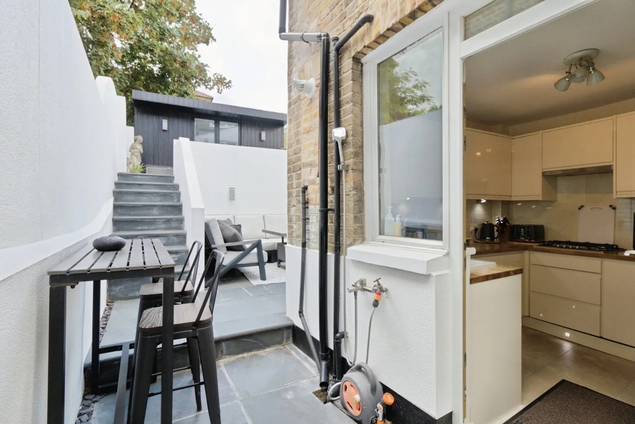 Hinstock Road, London, SE18, photo 22