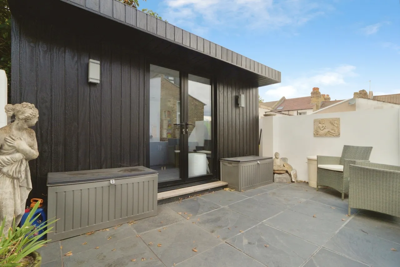 Hinstock Road, London, SE18, photo 26