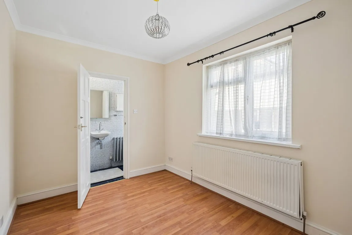 Downs Avenue, Pinner, HA5, photo 10