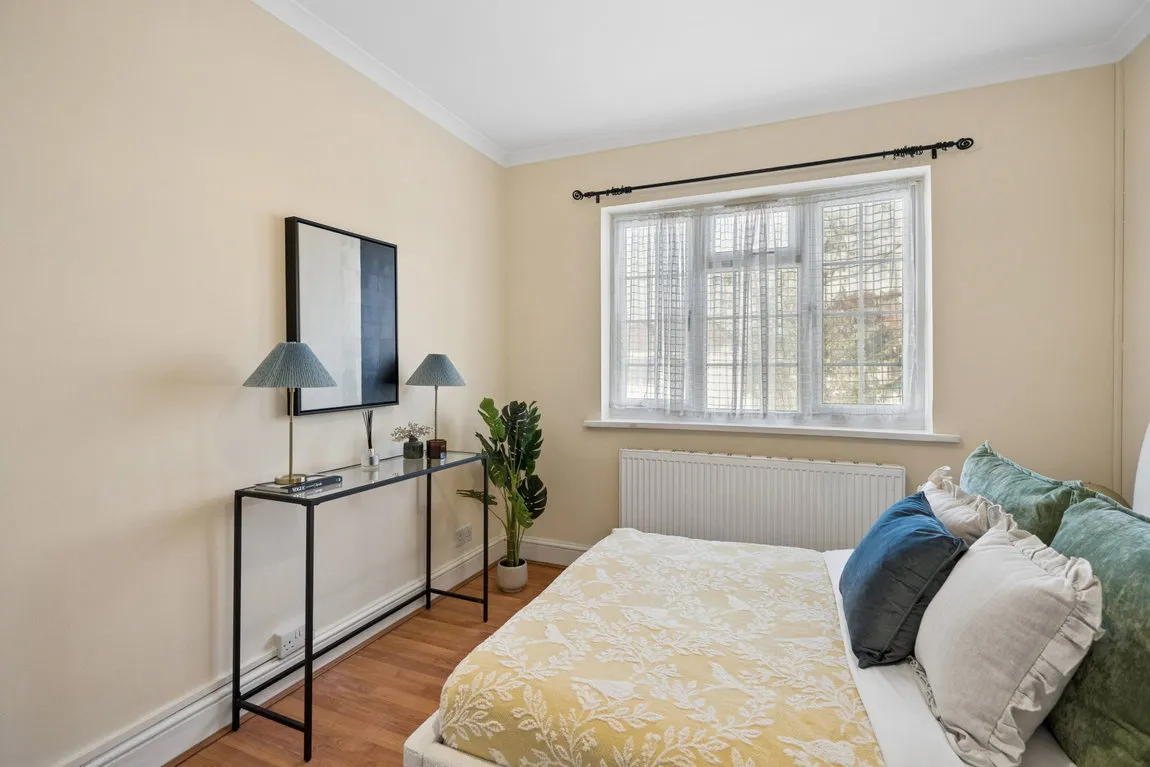 Downs Avenue, Pinner, HA5, photo 9