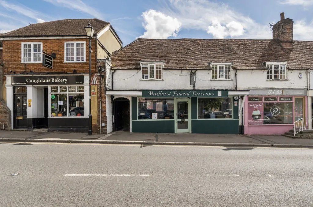 High Street, Westerham, photo 18