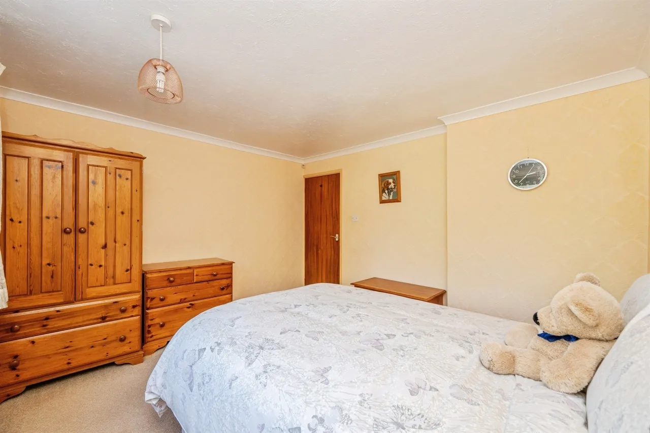 St. Michaels Close, Alvaston, DE24, photo 13