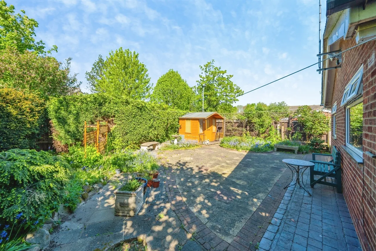 St. Michaels Close, Alvaston, DE24, photo 19