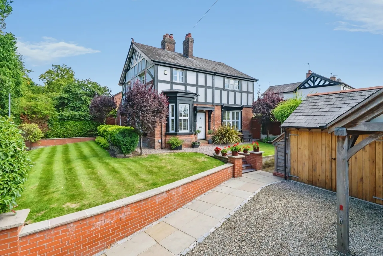 3 bed house for sale — Weaste Lane, Thelwall, Warrington, Cheshire, WA4