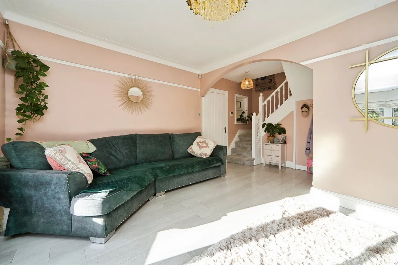 Netherhall Road, Baildon, BD17, photo 6