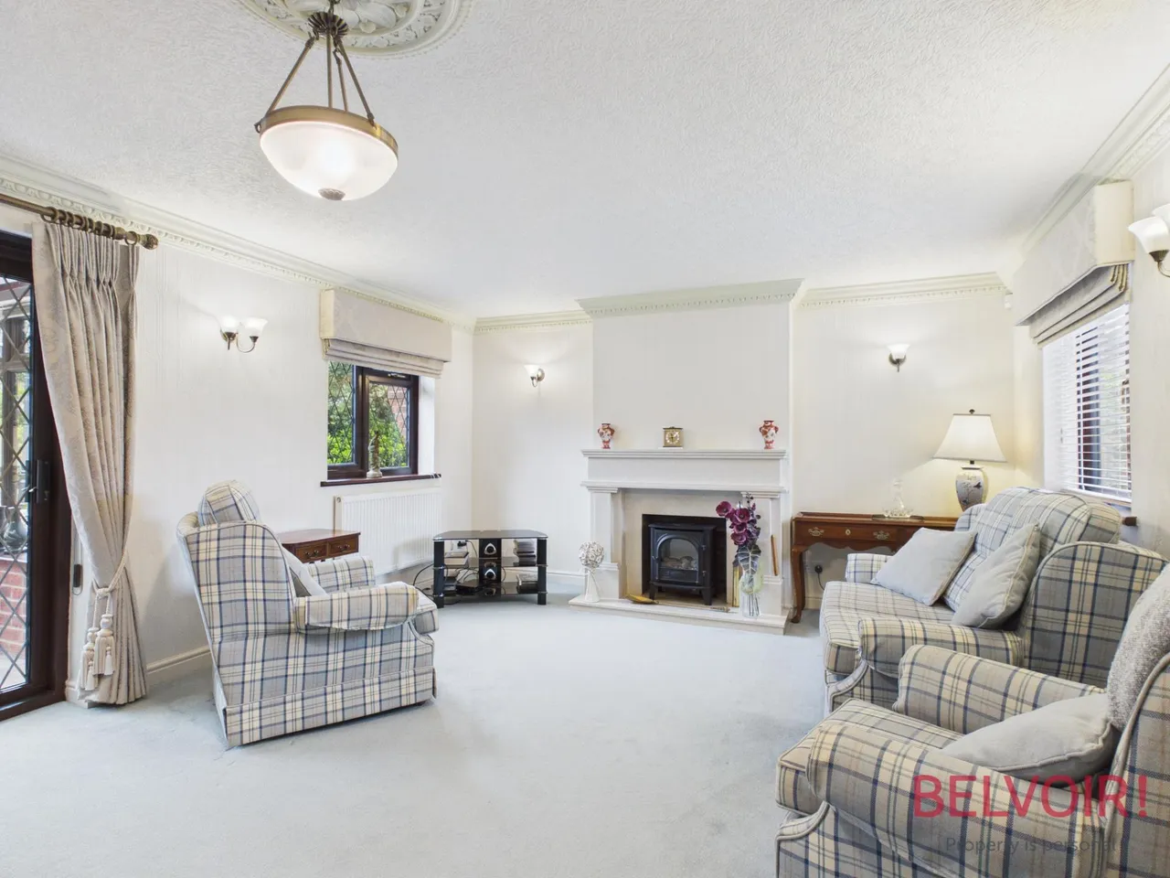 The Hollies, Rainworth, NG21, photo 4