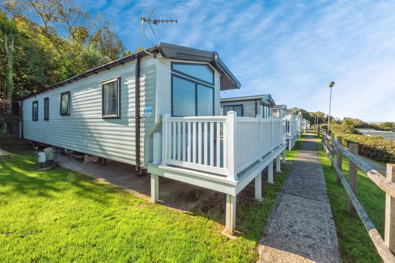 2 bed park home for sale — Littlesea Holiday Park, Lynch Lane, Weymouth