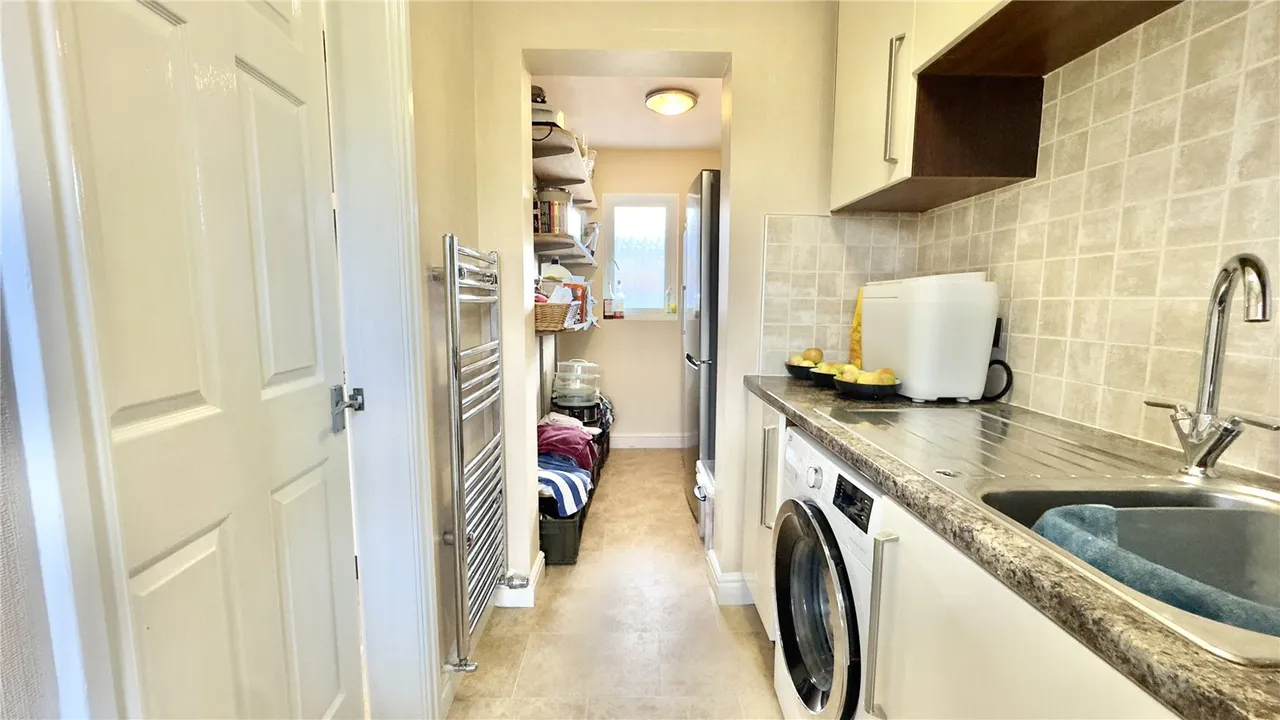 Queens Avenue, Meols, CH47, photo 9