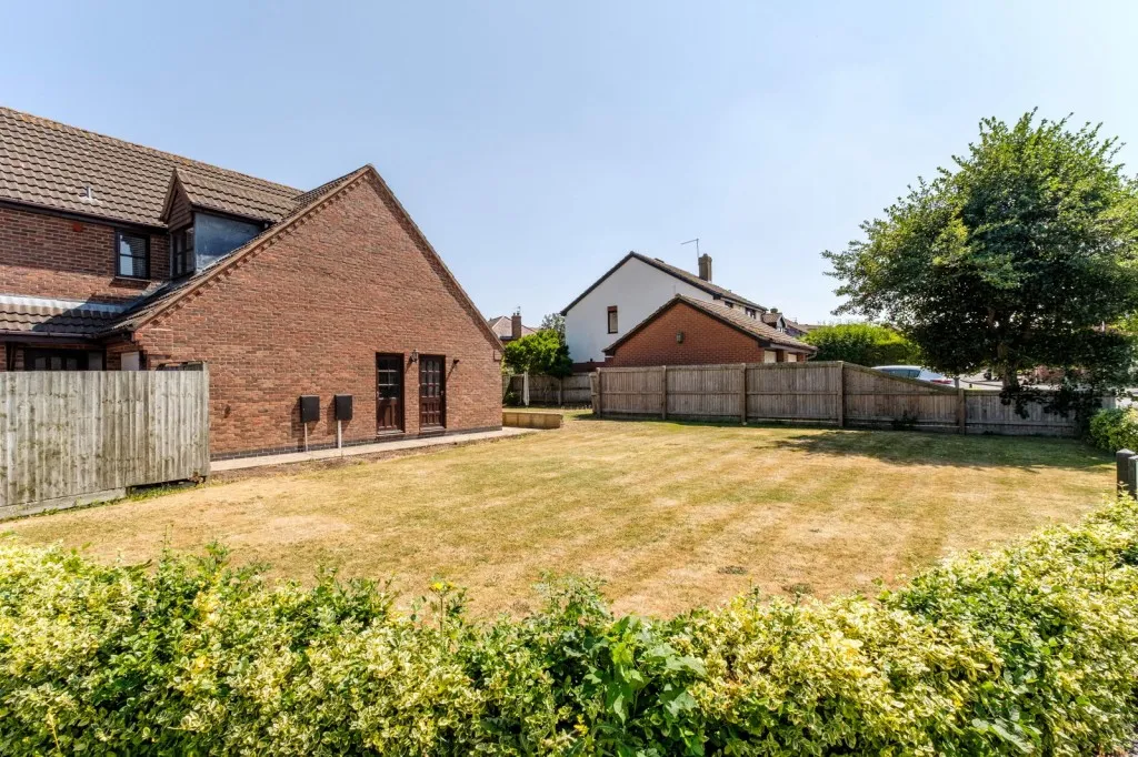 Costock Road, East Leake, LE12, photo 11