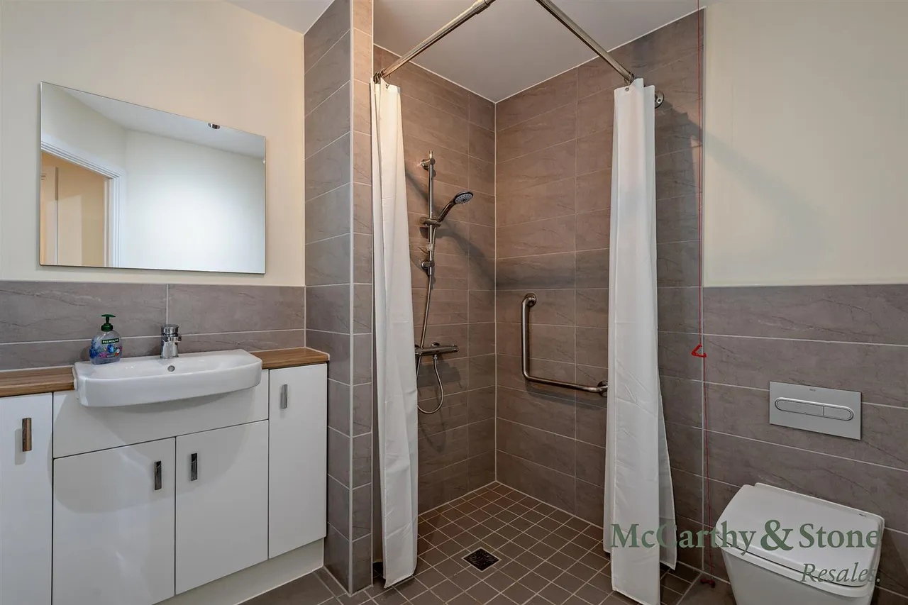 Charlton Green, Dover, CT16, photo 10