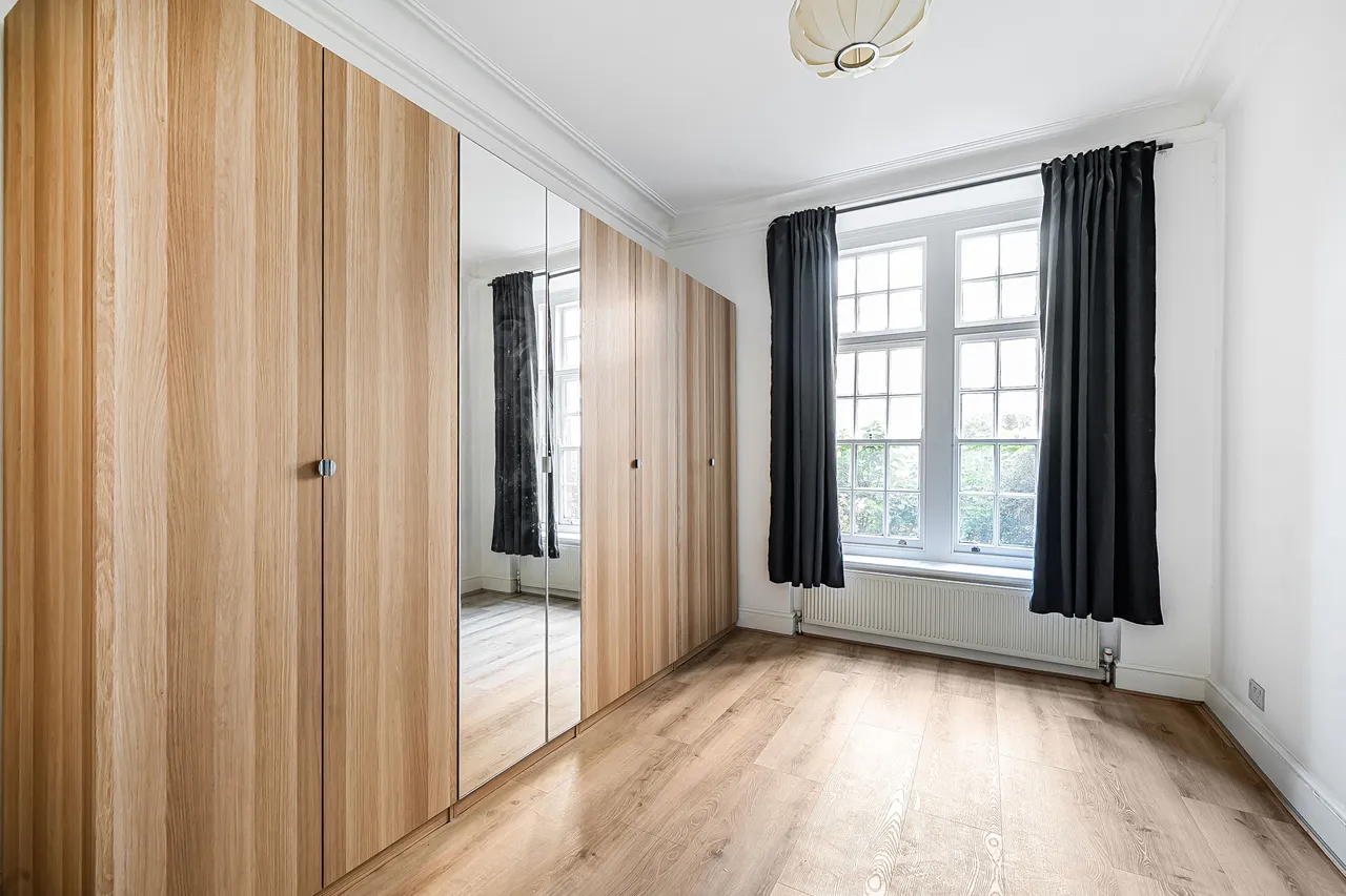 59a Rodney Court, 6-8 Maida Vale, London, photo 3