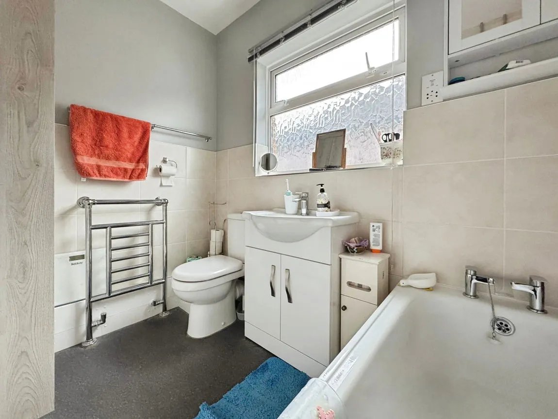Gillian Drive, Rhyl, Denbighshire, LL18 4TB, photo 14