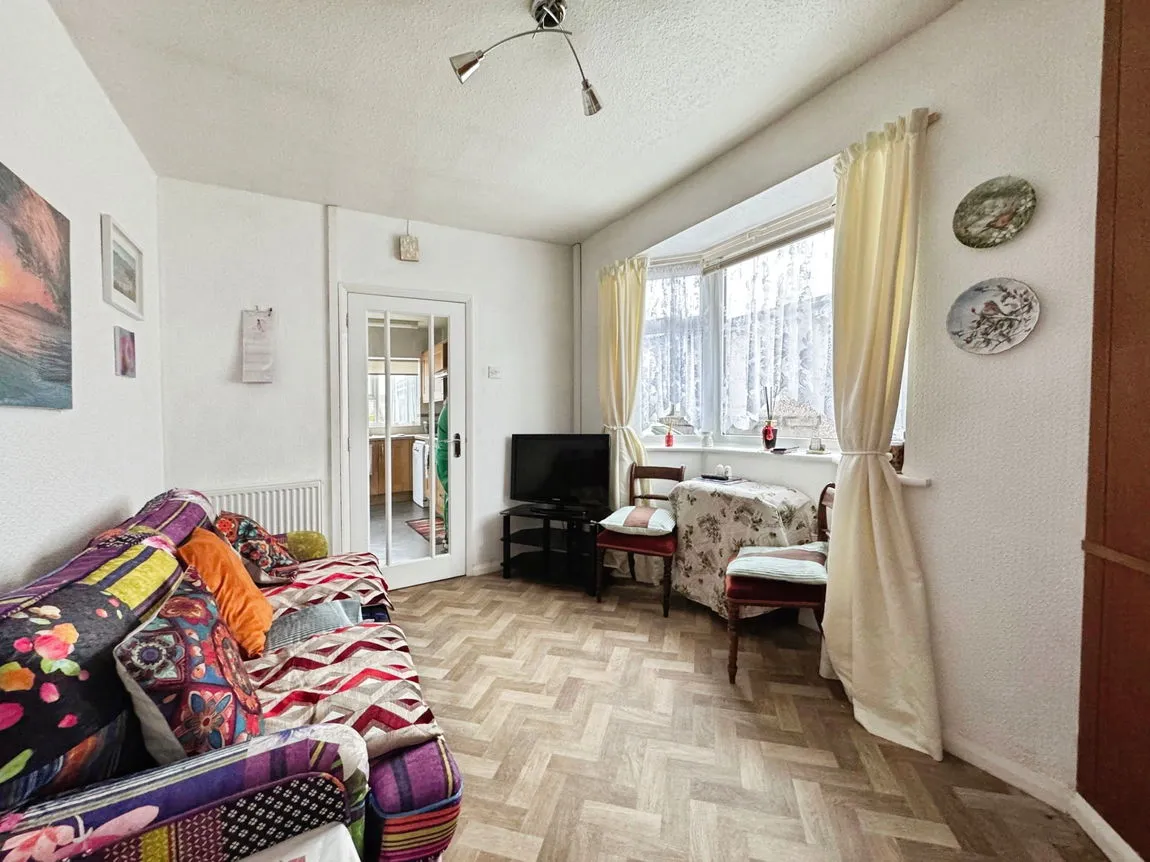 Gillian Drive, Rhyl, Denbighshire, LL18 4TB, photo 6