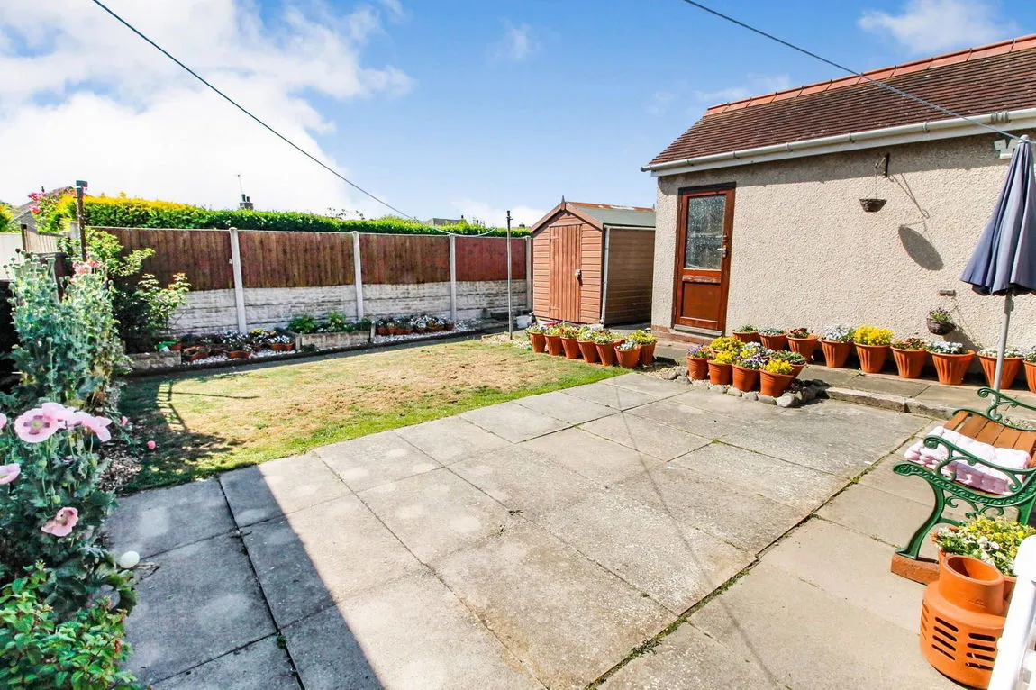 Gillian Drive, Rhyl, Denbighshire, LL18 4TB, photo 2