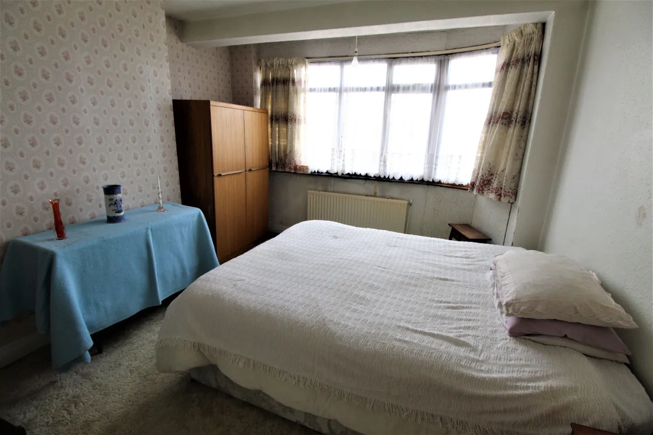 Fairway, Grays, Essex, RM16 2AD, photo 12