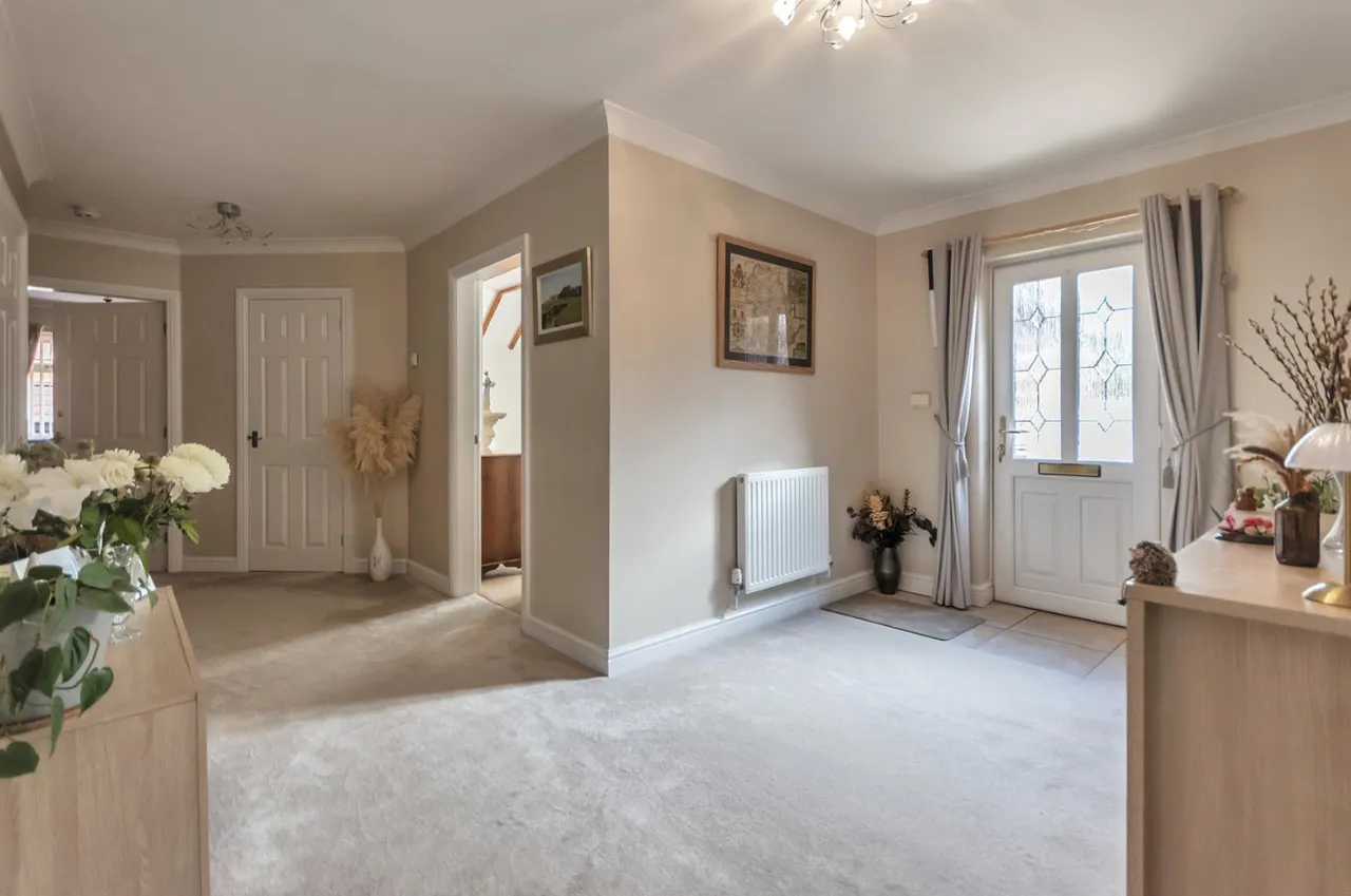 Breidden Court, Four Crosses, Llanymynech, SY22 6NY, photo 7