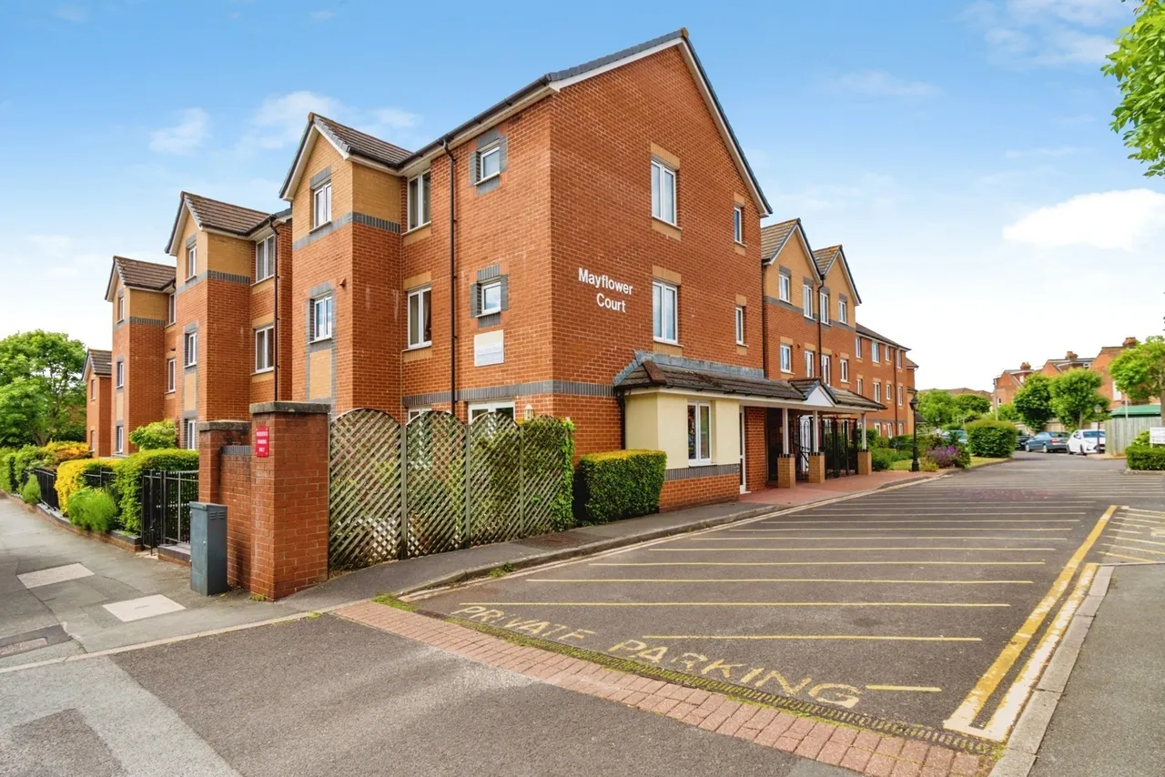 1 bed flat for sale, Oakley Road, Southampton, SO16