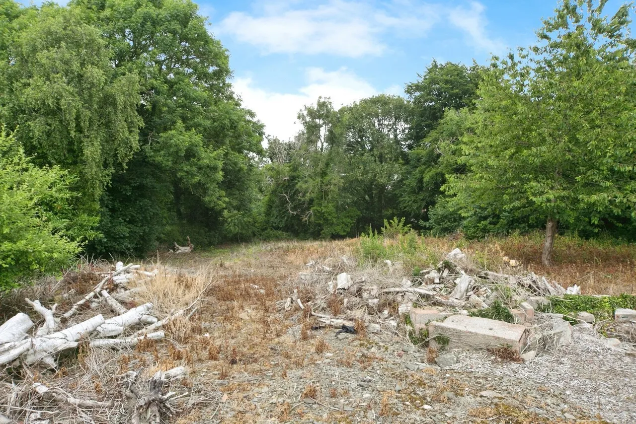 Pen Y Bryn Road, Colwyn Bay, LL29, photo 19