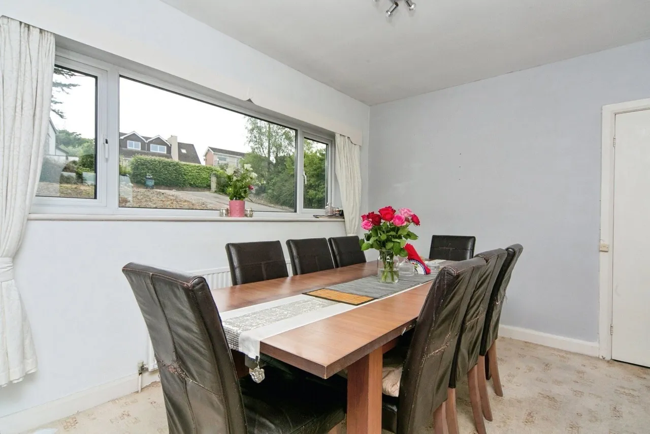 Pen Y Bryn Road, Colwyn Bay, LL29, photo 5