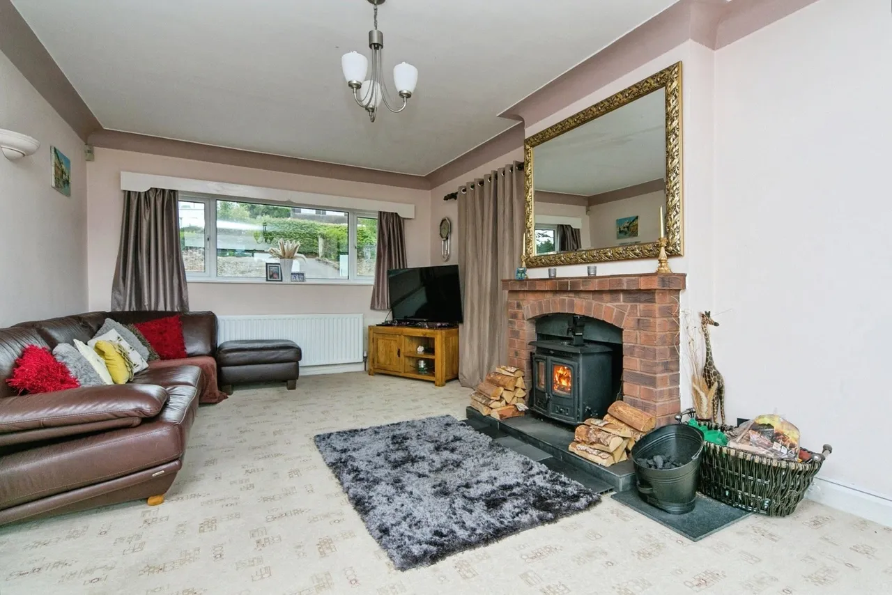 Pen Y Bryn Road, Colwyn Bay, LL29, photo 14