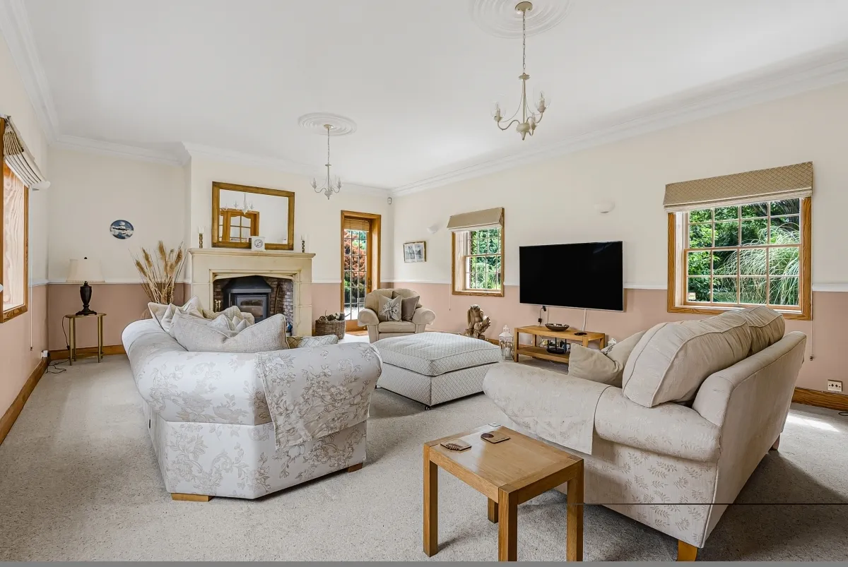 Chequers Lane, Abbotts Langley, photo 11