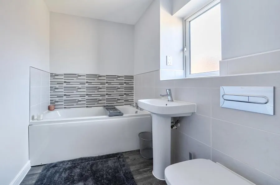 Holly Lane, Houghton Regis, LU5, photo 11