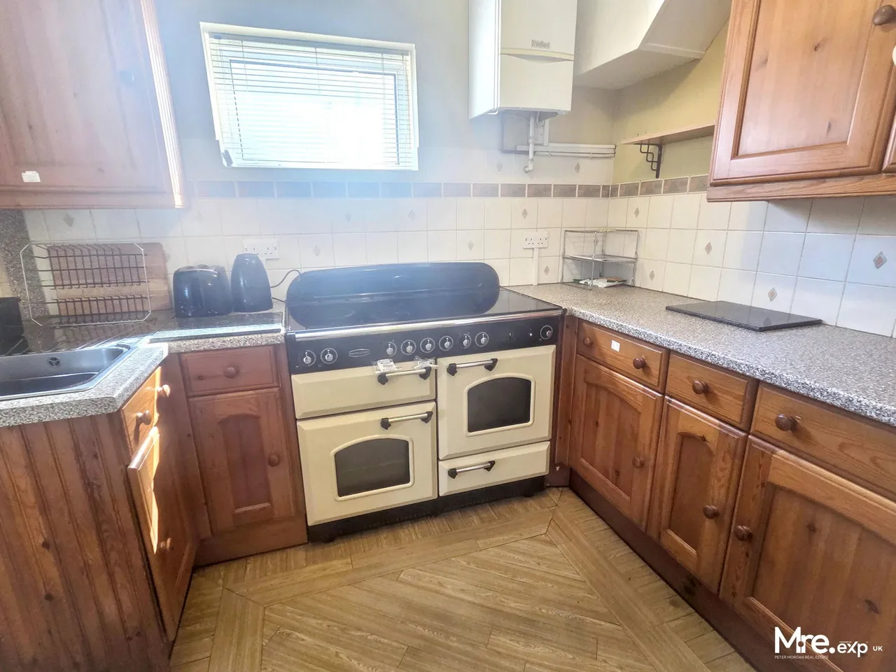 Brynteg Gardens, Bridgend, CF31 3EW, photo 8