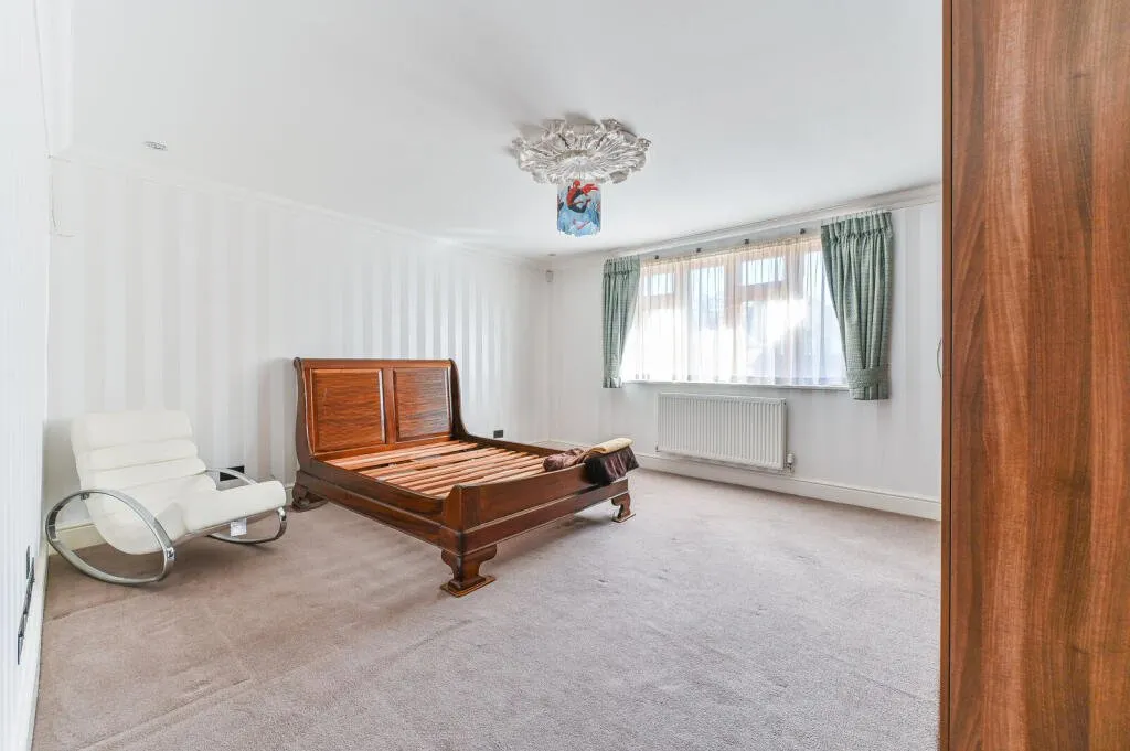 Castlemaine Avenue, South Croydon, CR2, photo 18