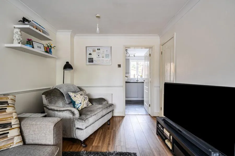 Percheron Drive, Knaphill, GU21, photo 7