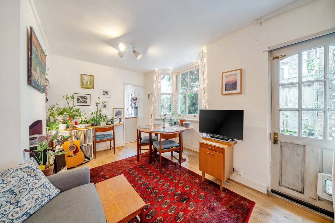 Bowness Road, SE6, photo 2