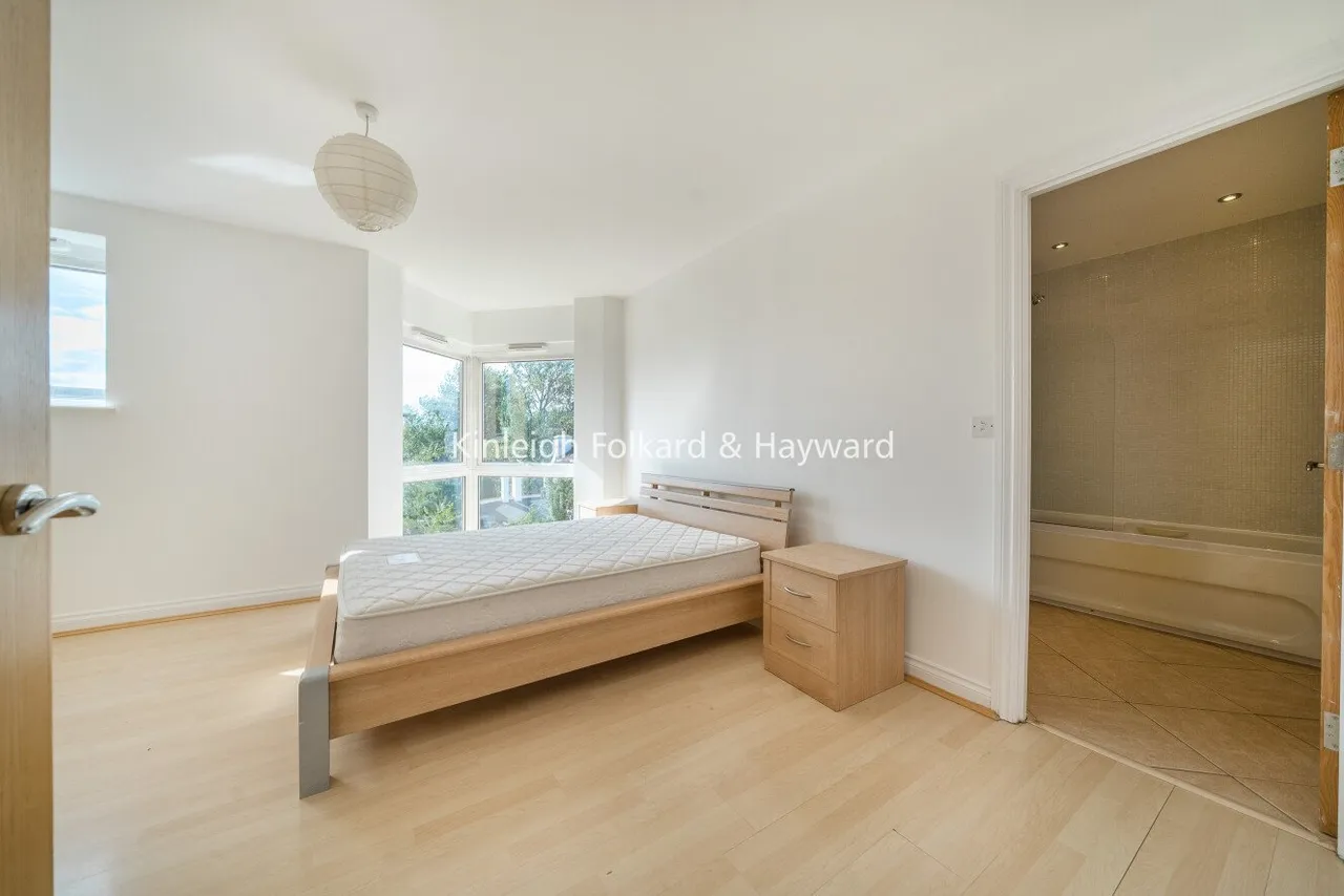 Sparkes Close, Bromley, BR2, photo 3