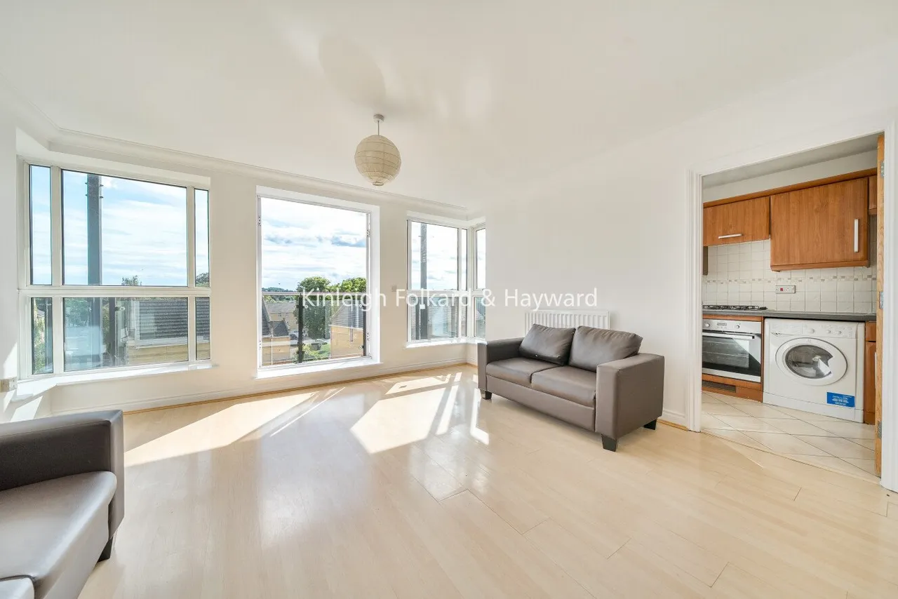2 bed flat to rent, Sparkes Close, Bromley, BR2