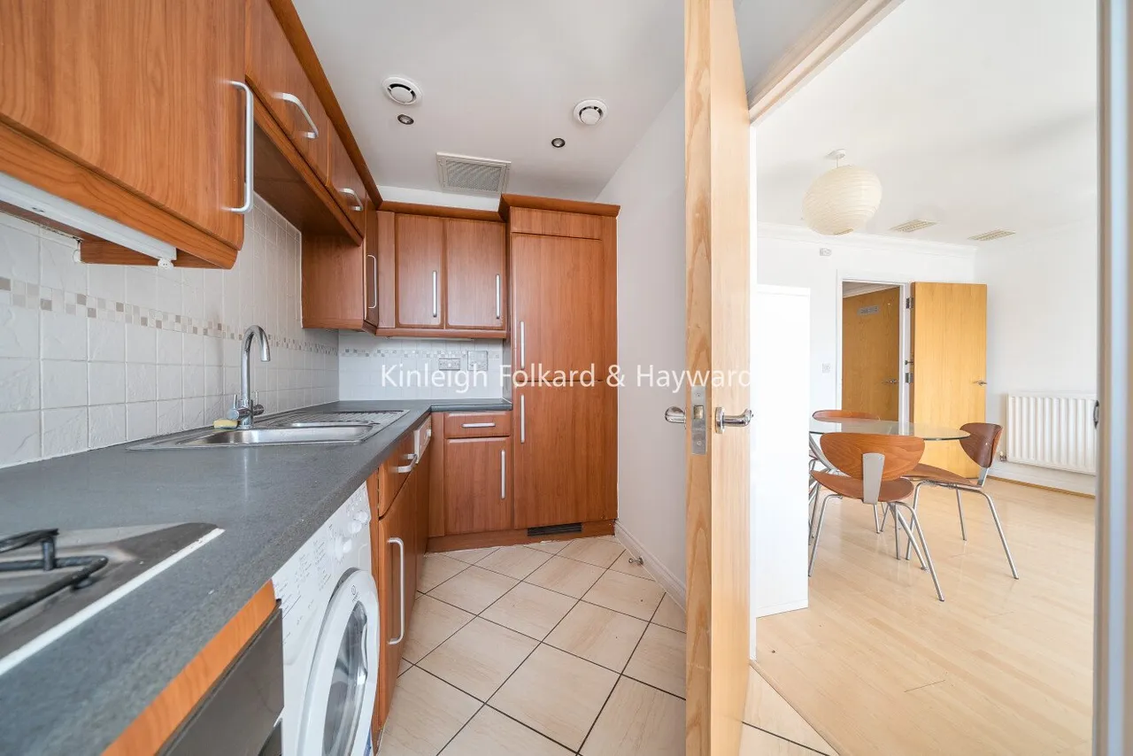Sparkes Close, Bromley, BR2, photo 14