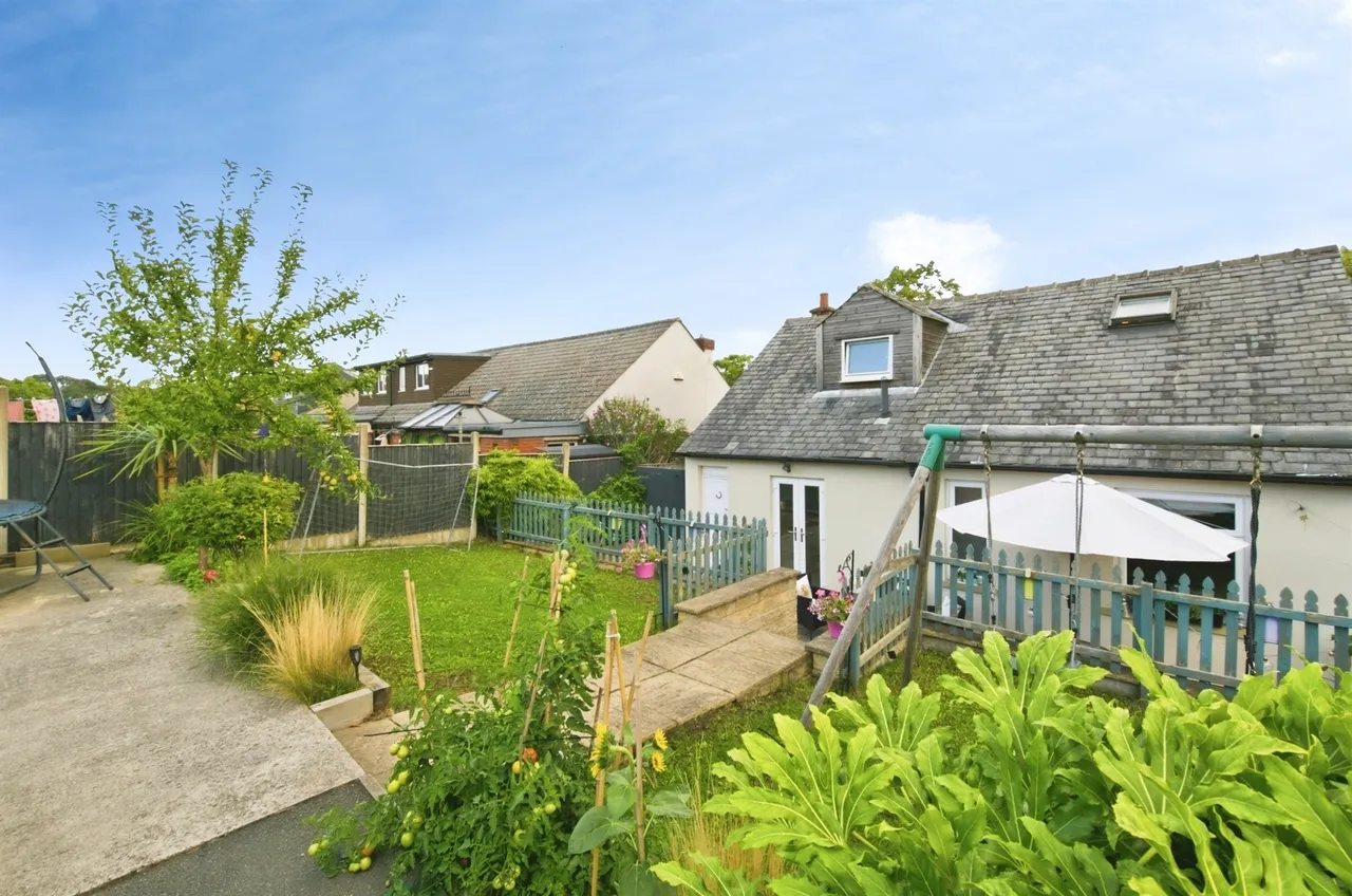 Penistone Road, Waterloo, HD5, photo 18