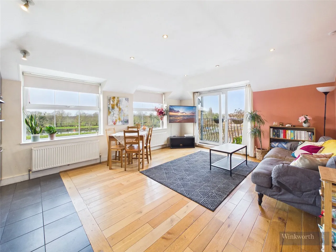 Portsmouth Road, Long Ditton, Surbiton, Surrey, KT6, photo 5