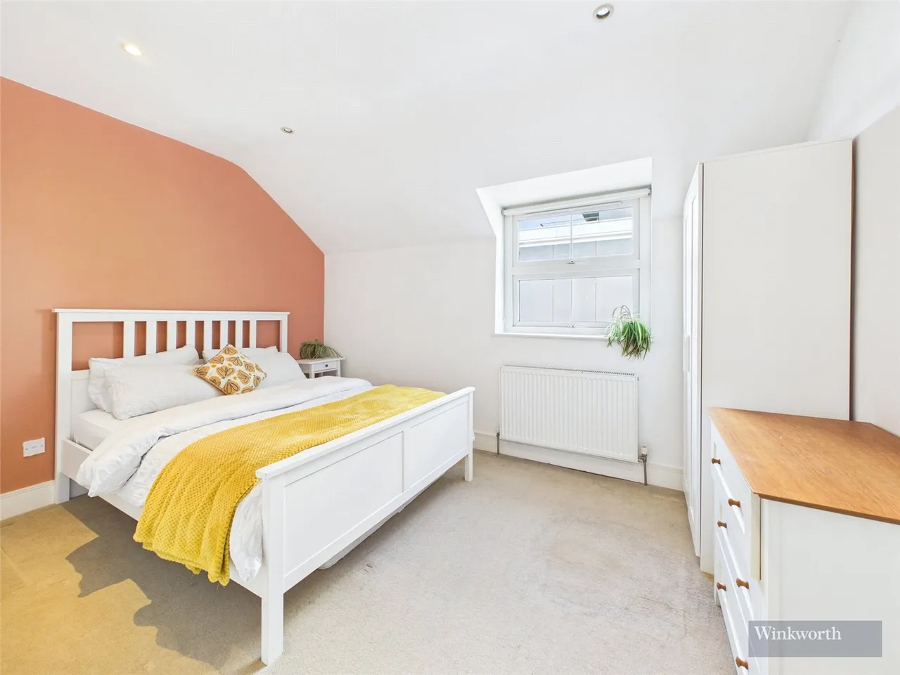 Portsmouth Road, Long Ditton, Surbiton, Surrey, KT6, photo 7