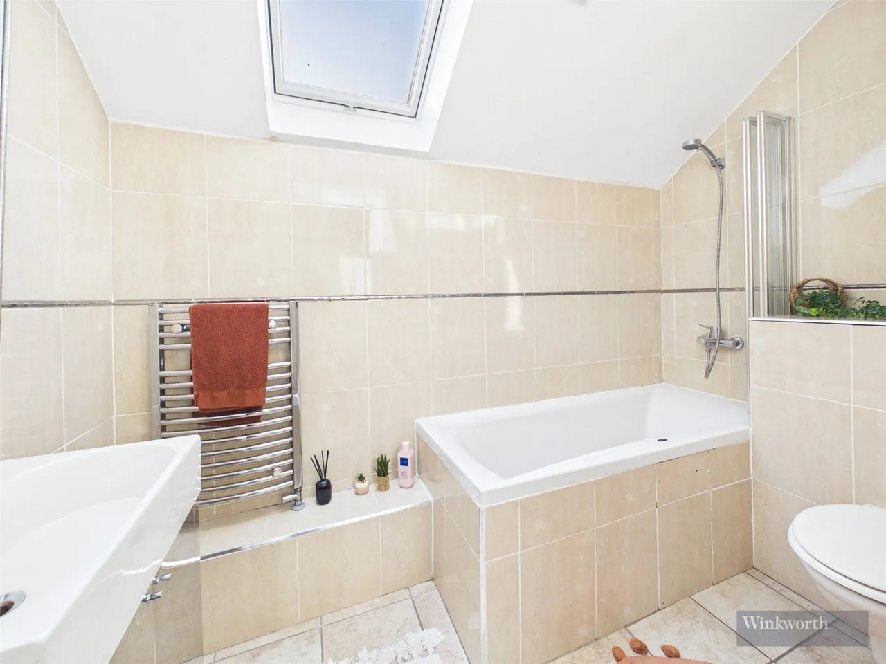 Portsmouth Road, Long Ditton, Surbiton, Surrey, KT6, photo 6