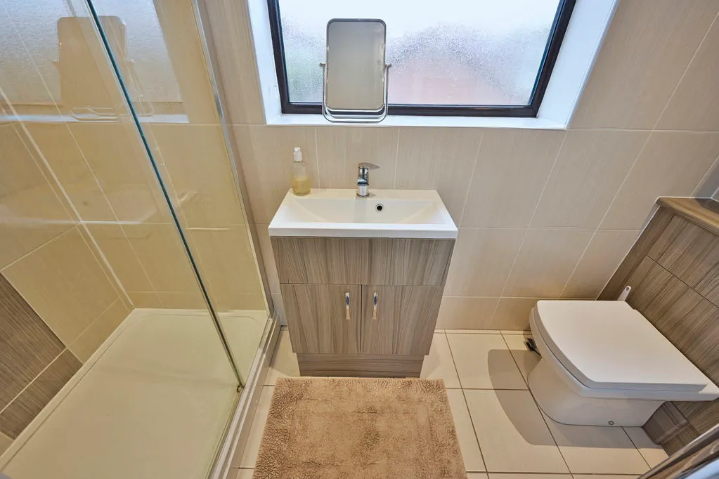 Clover Ridge, Cheslyn Hay, WS6, photo 12