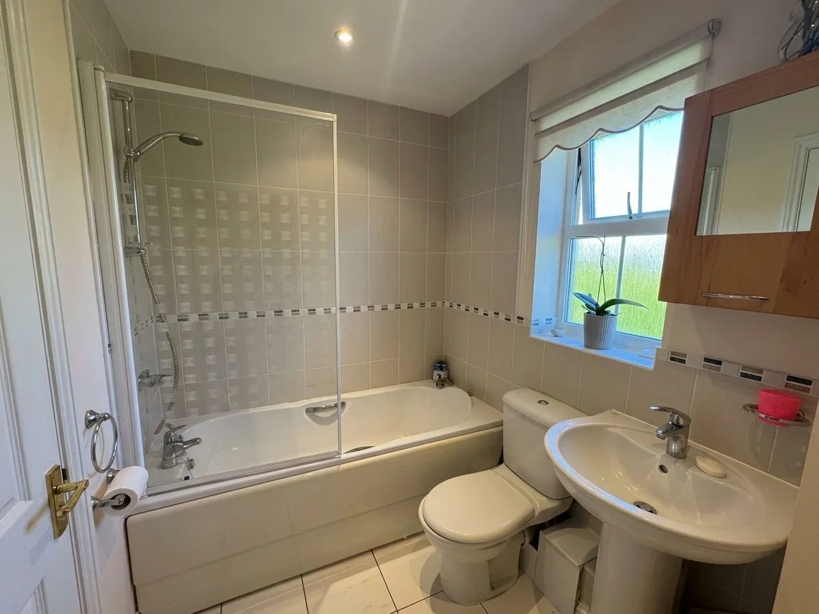 Bryony Drive, Kingsnorth, TN23, photo 9
