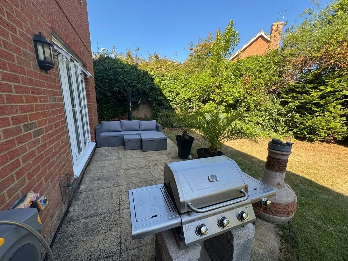 Bryony Drive, Kingsnorth, TN23, photo 32
