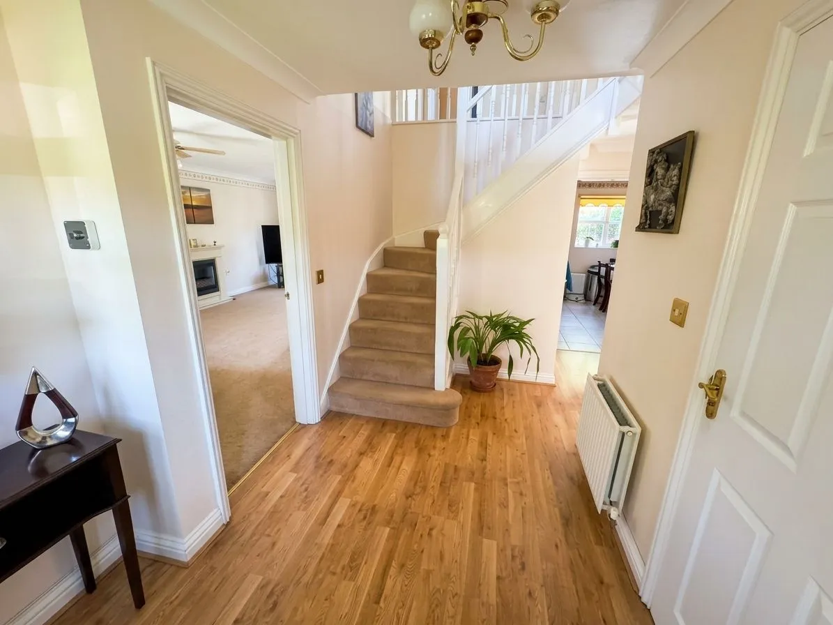 Bryony Drive, Kingsnorth, TN23, photo 2