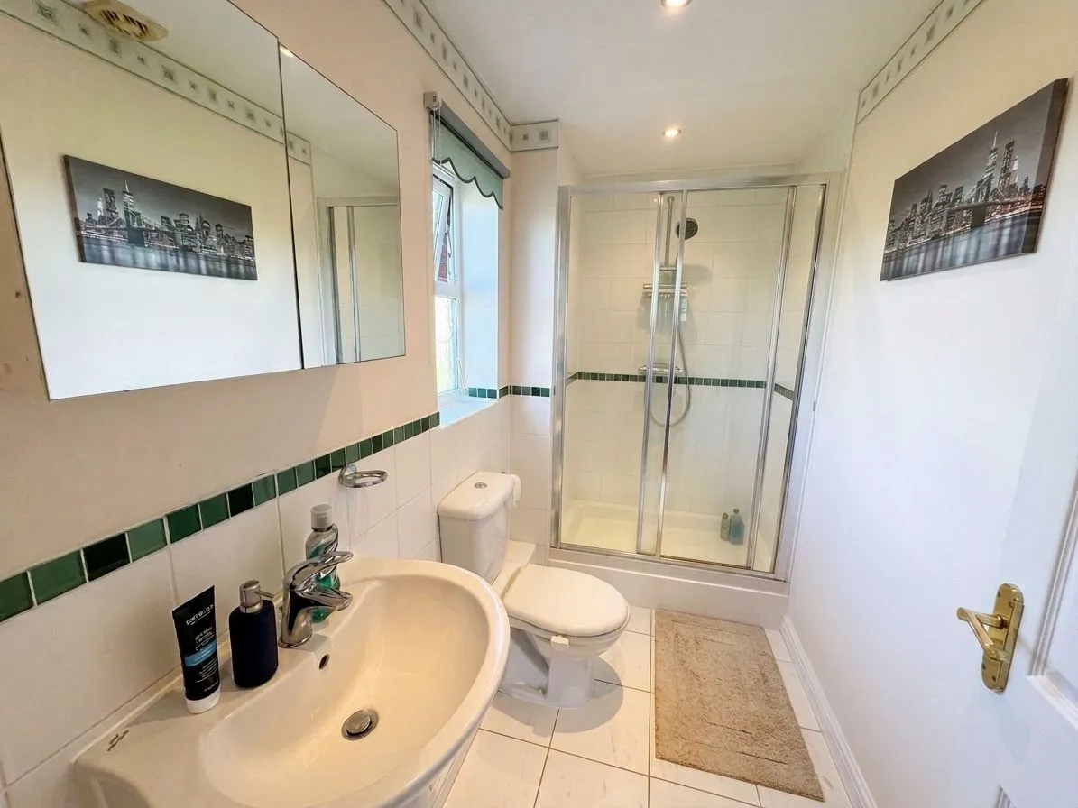 Bryony Drive, Kingsnorth, TN23, photo 7