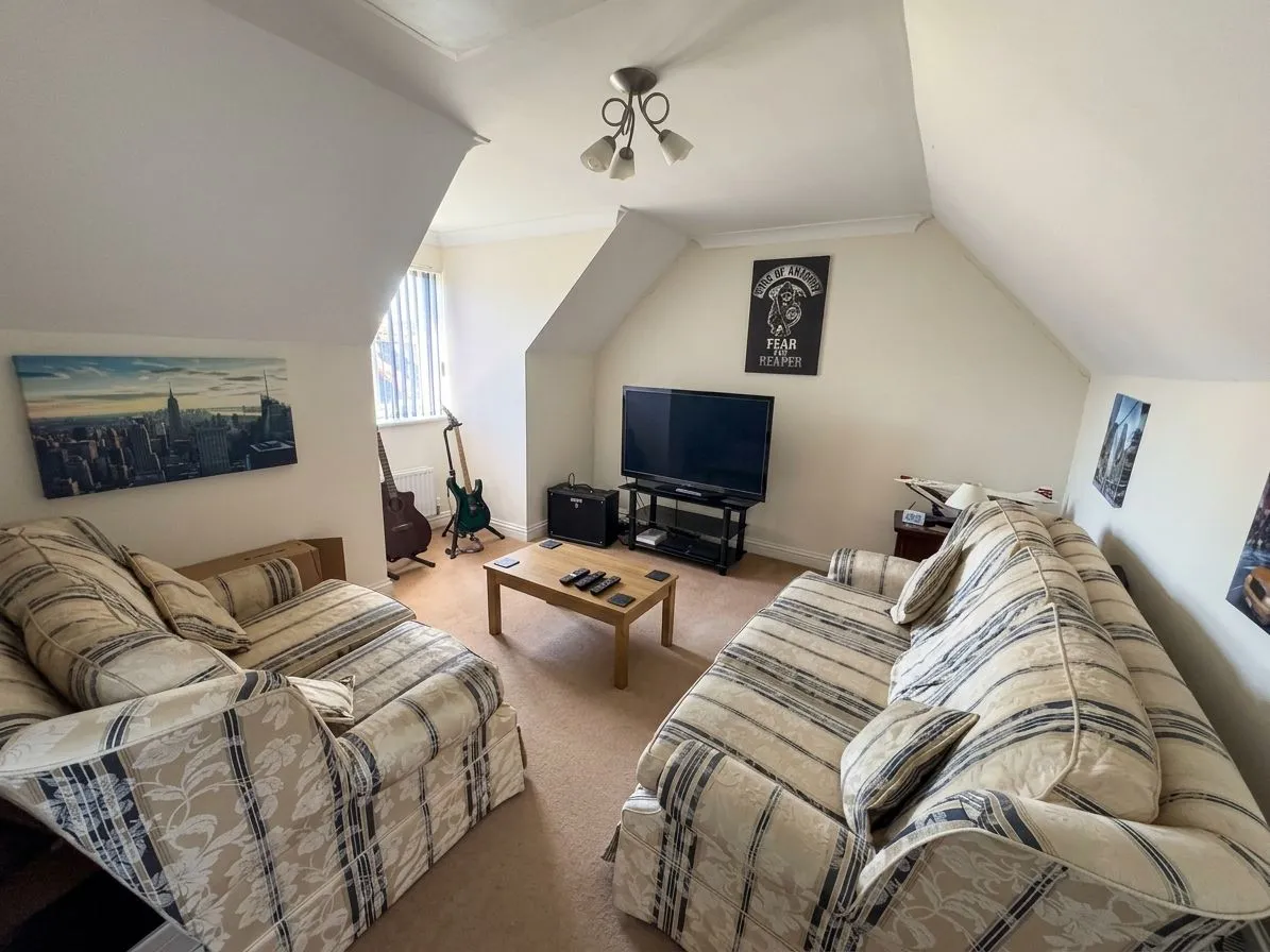 Bryony Drive, Kingsnorth, TN23, photo 16