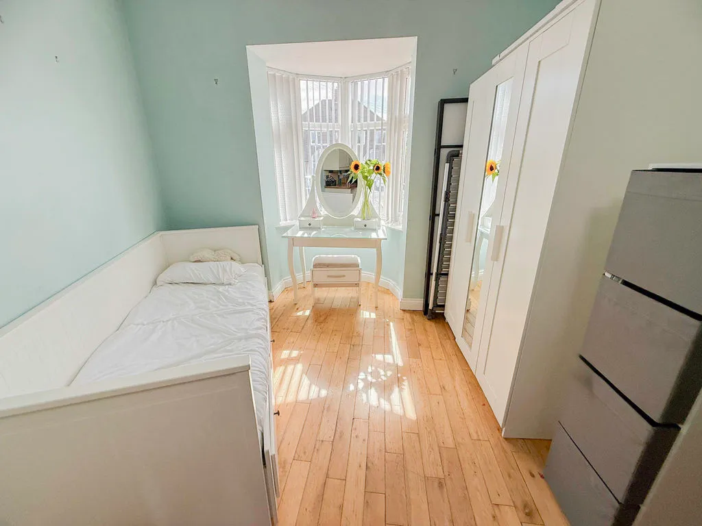 Hollydale Road, Erdington, B24, photo 15