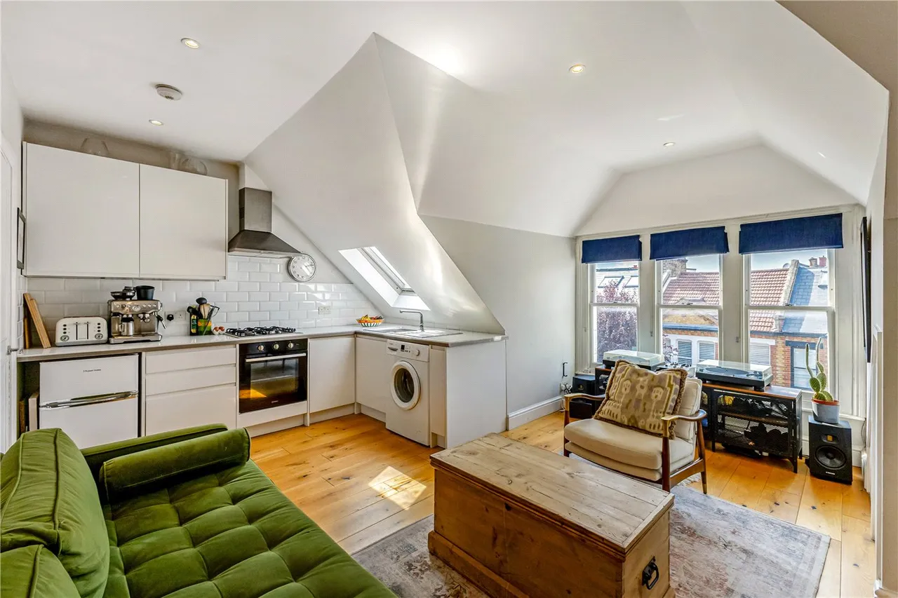 Marney Road, London, SW11, photo 6