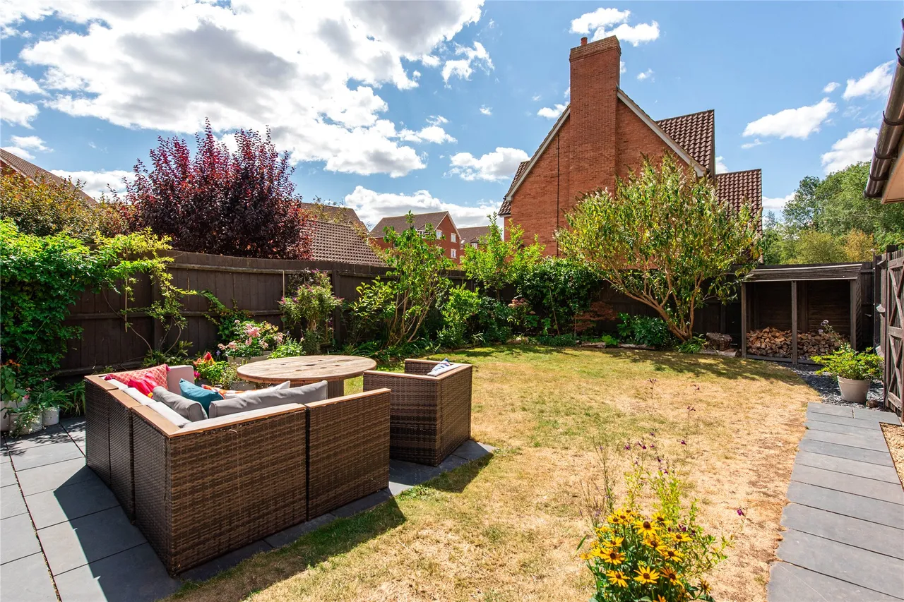 Woodall Close, Middleton, MK10, photo 17