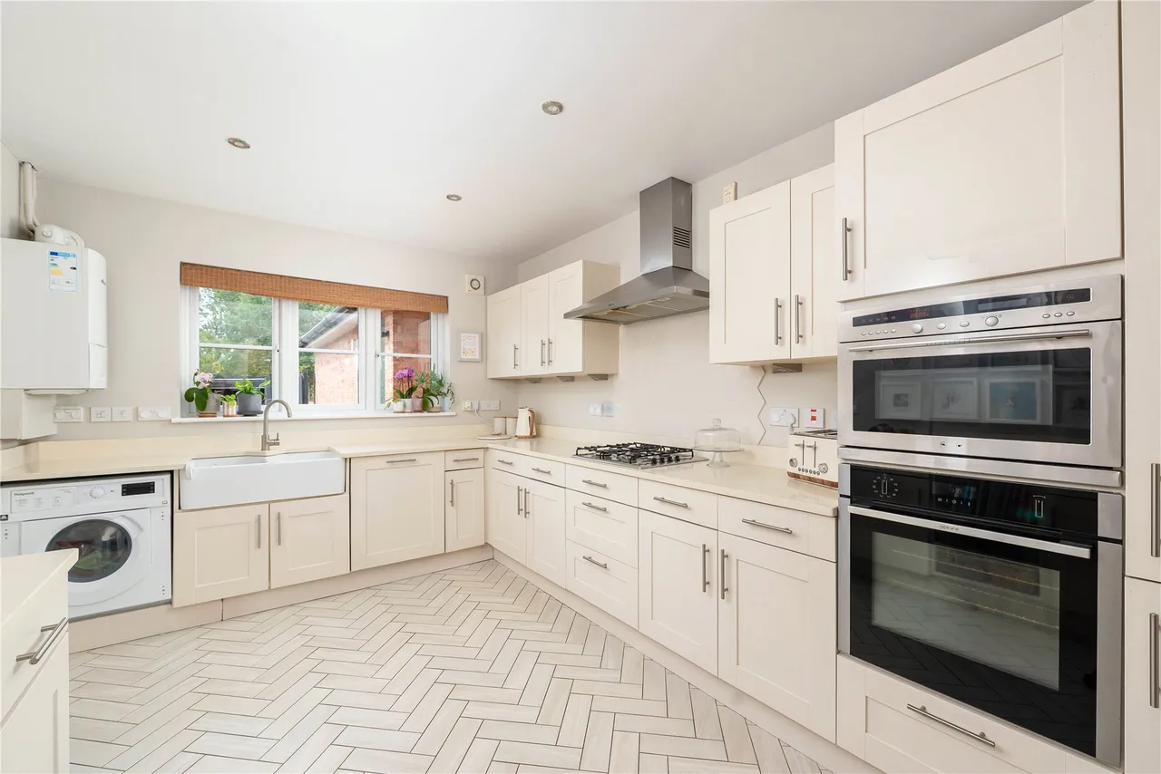 Woodall Close, Middleton, MK10, photo 7