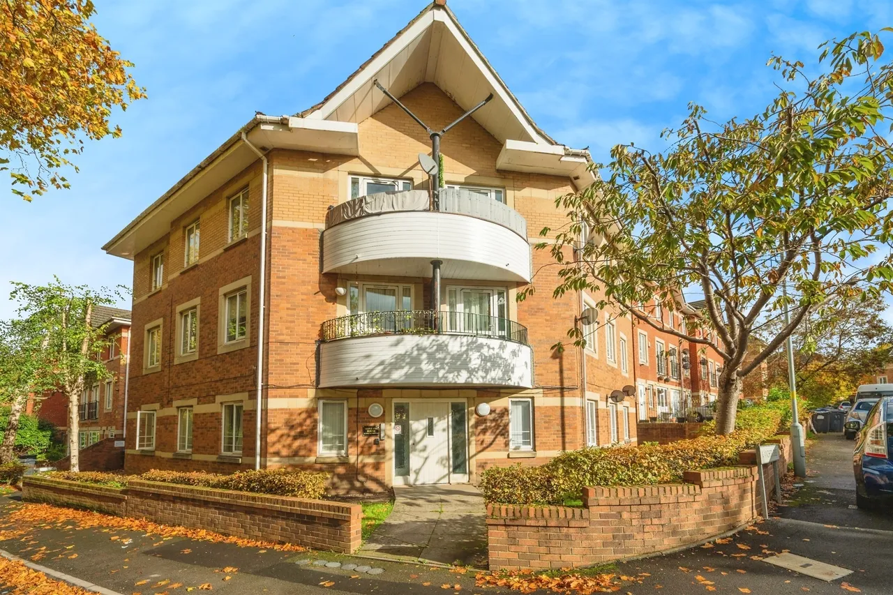 2 bed flat for sale — The Moorings, Hockley, Birmingham