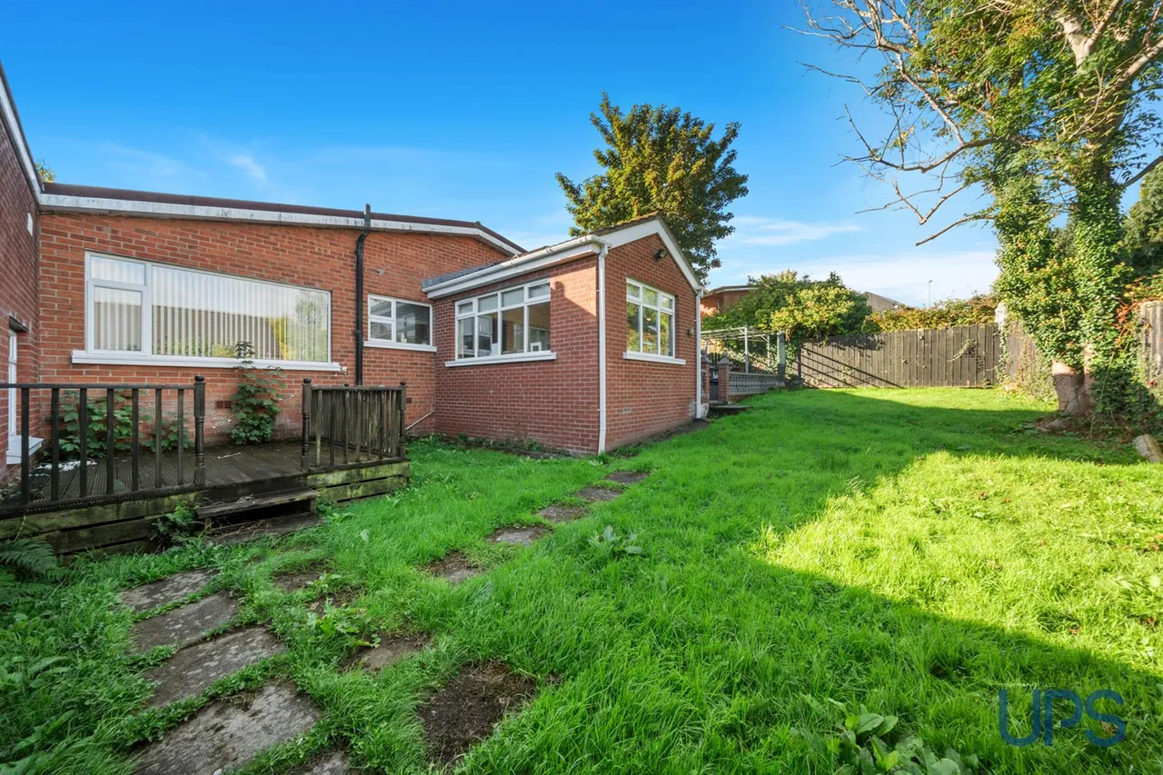 Stewartstown Road, Dunmurry, BT17, photo 28